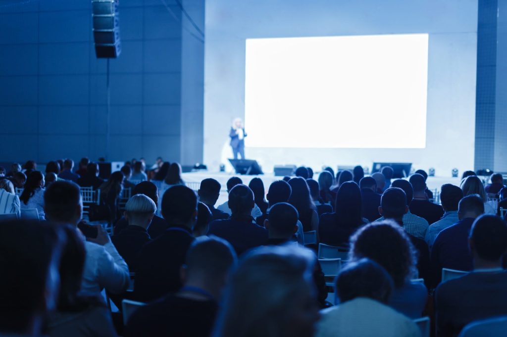 Congreso en Granada
